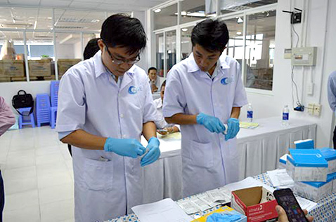 Đối phó với hiểm họa vàng ô tràn lan trong thực phẩm